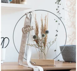 Holzständer für Trockenblumen und Dekoring