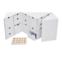 Klappschränkchen mit 24 Schüben