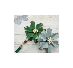 Stanzschablonen-Faltblume 